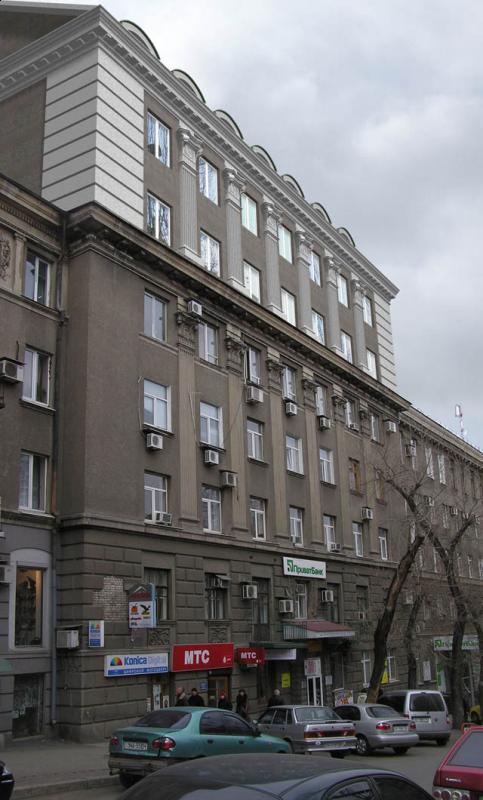 надстройка над существующим зданием